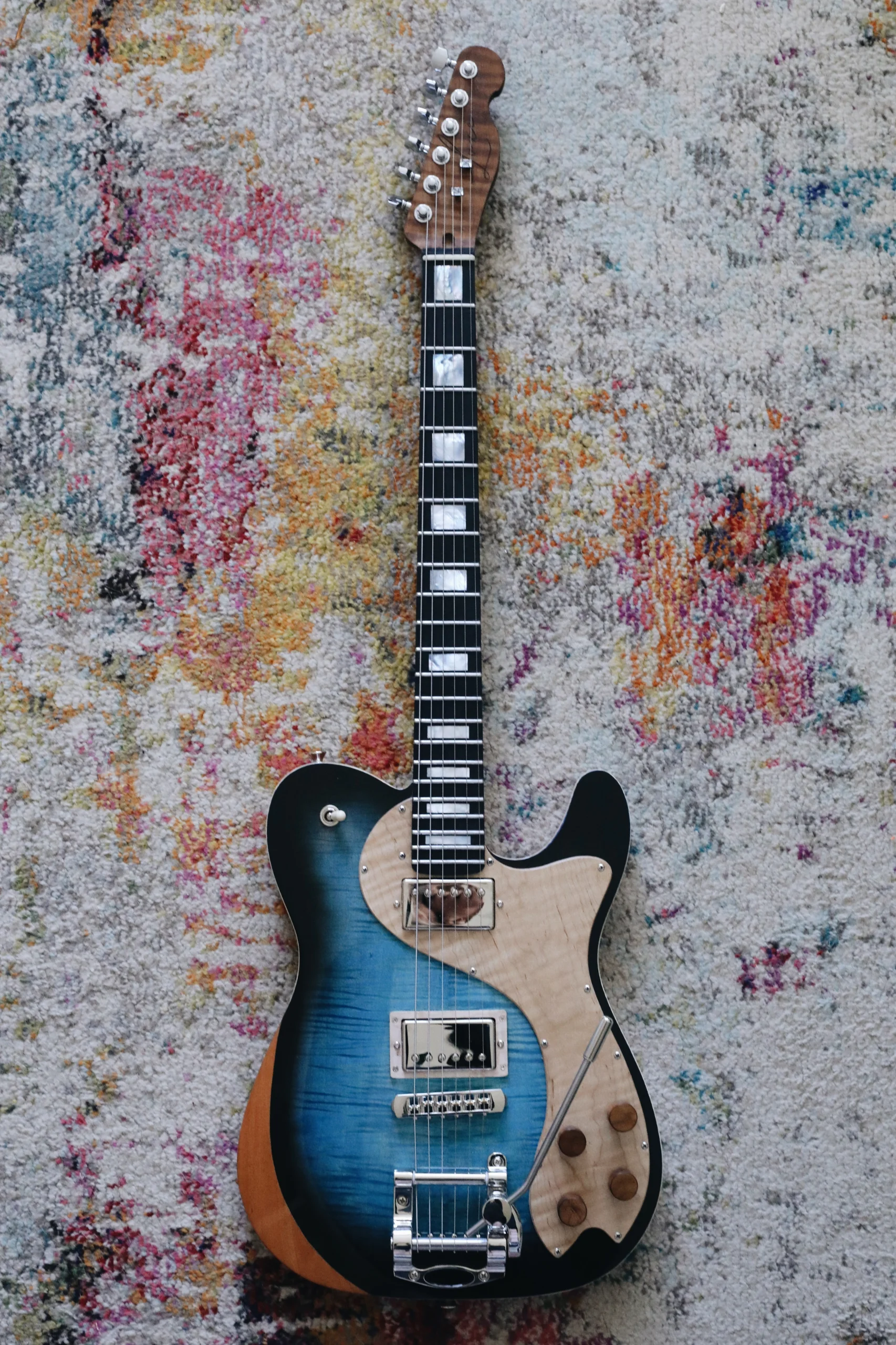 Clarus | Blue Burst — detail